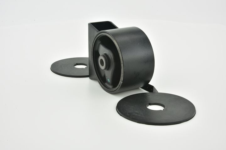 Paigutus, Mootor, FEBEST SZM-SX4RR