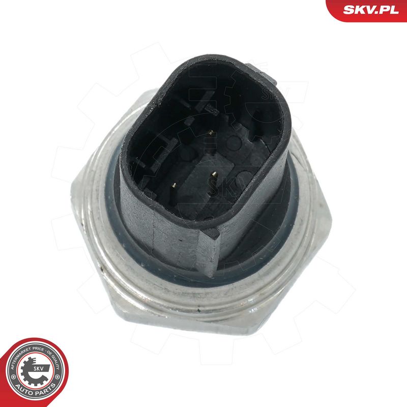 Prekės atitinka OEM kodą: A009 153 50 28