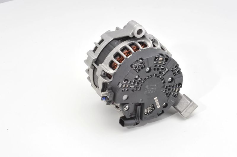 BOSCH 0125811020 Alternator
