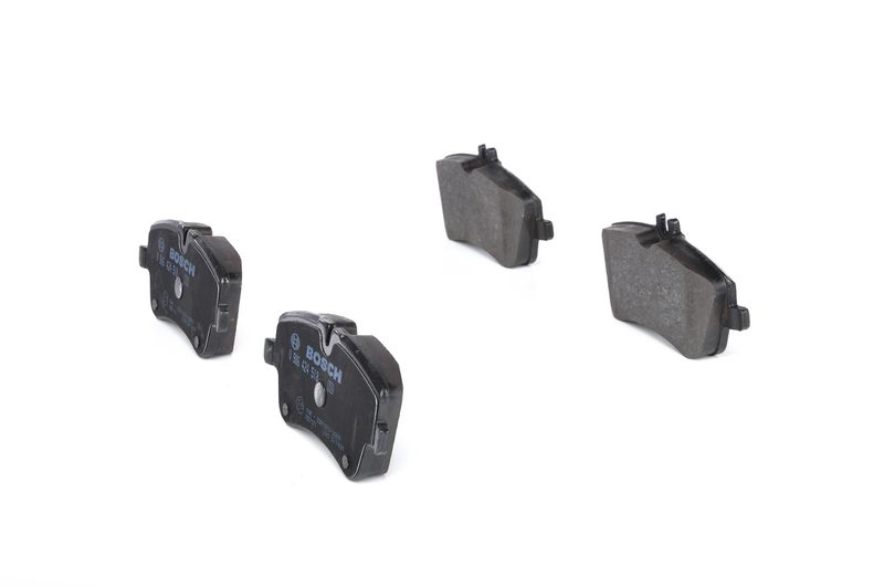 BOSCH 0986424518 Brake Pad Set, disc brake