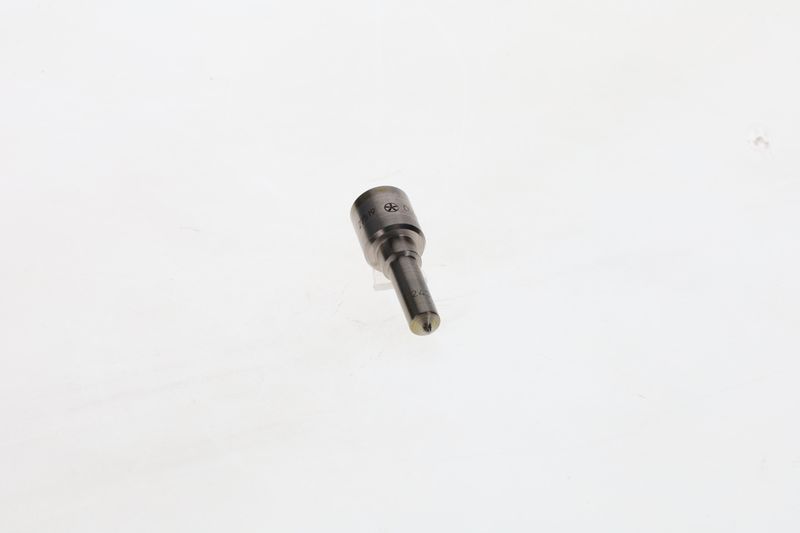 Injector F 019 121 243 BOSCH