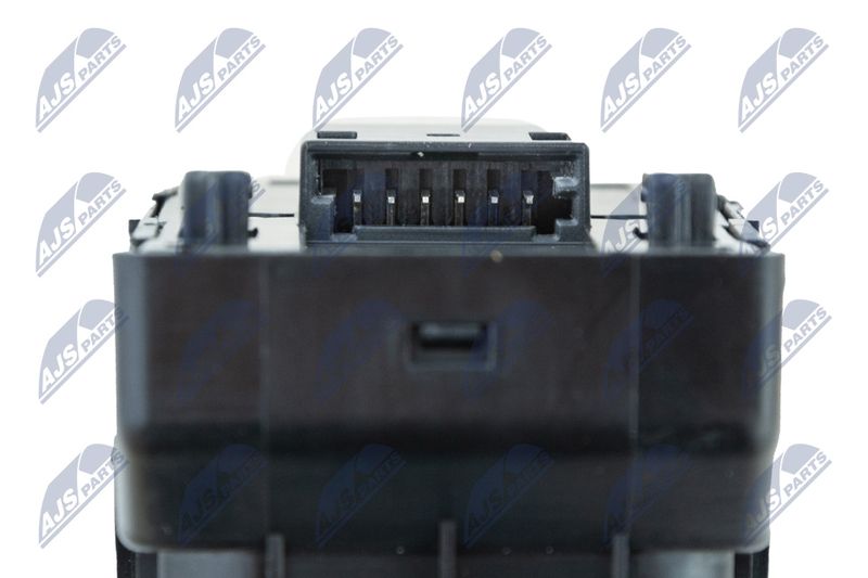 EWS-CH-038_6-WM.JPG