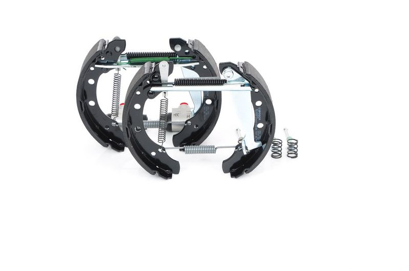 BOSCH 0 204 114 690 Brake Shoe Set