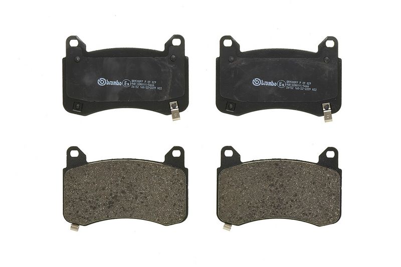 Piduriklotsi komplekt, ketaspidur, BREMBO P 09 029