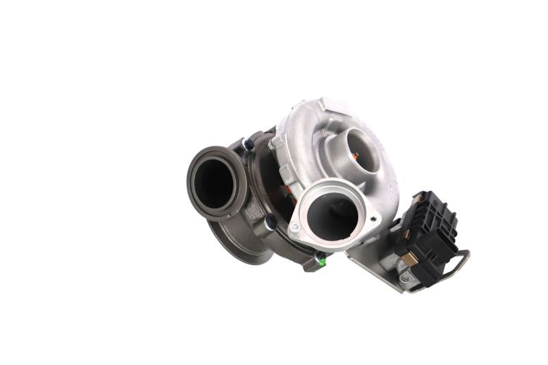 REMANTE 003-002-000019R Charger, charging (supercharged/turbocharged)