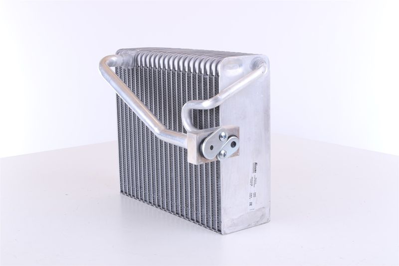NISSENS 92211 Evaporator, air conditioning