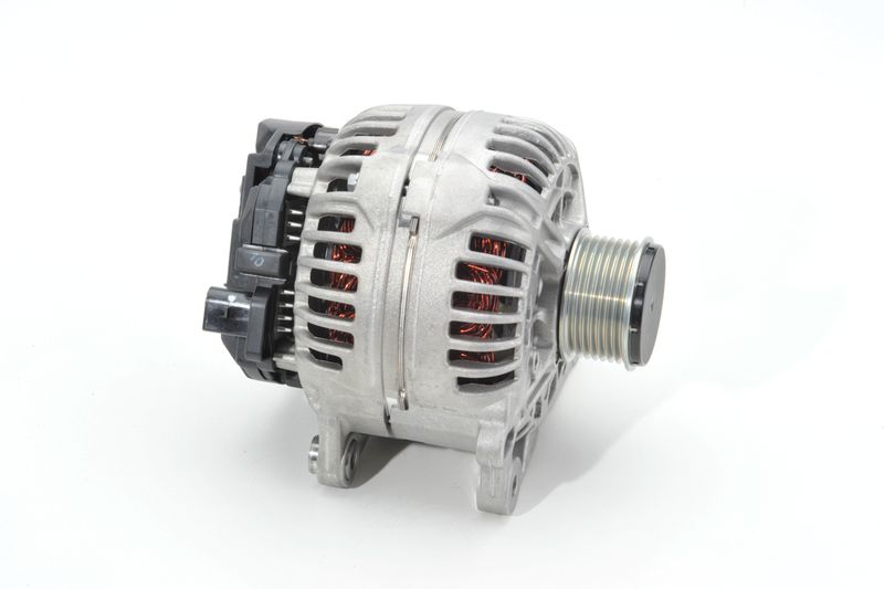 BOSCH 0124615067 Alternator