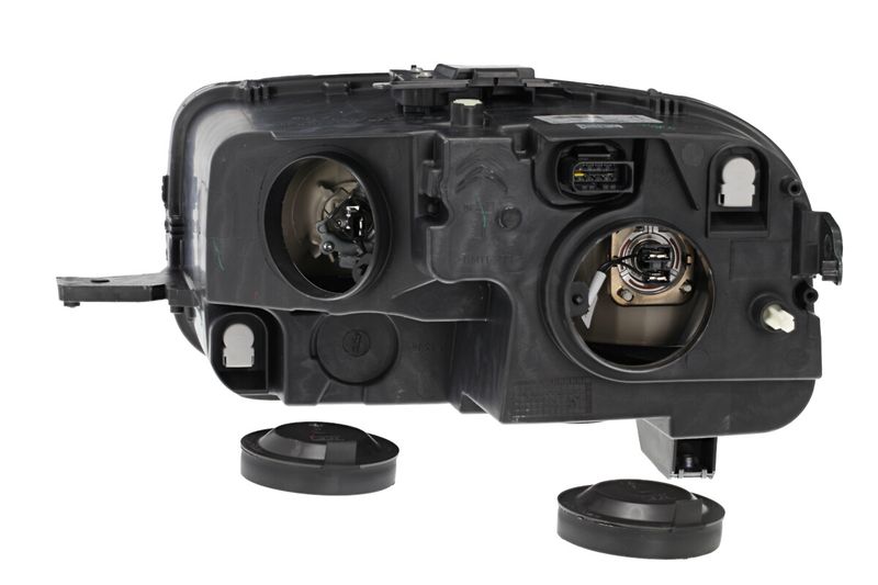 HEADLAMP_450627_02.JPG