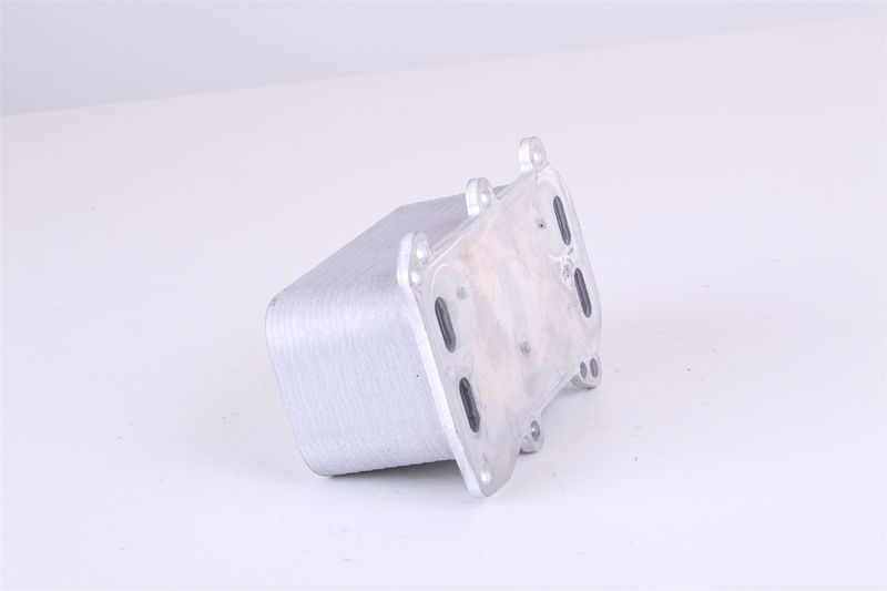 Õliradiaator, mootoriõli, NISSENS 90876