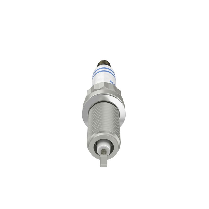 BOSCH Bougie d'allumage 0 242 140 535