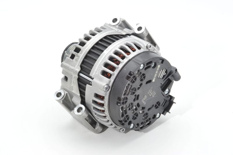 BOSCH 0121813103 Alternator