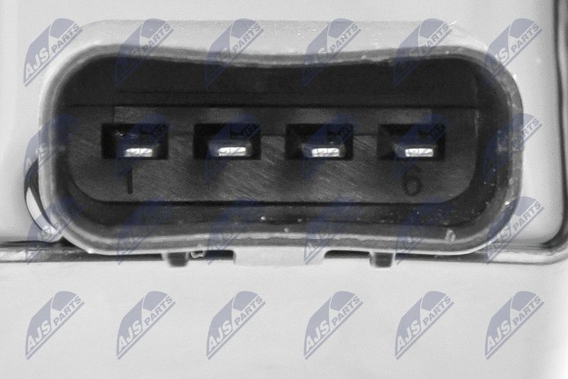 ECZ-TY-026_4-WM.JPG