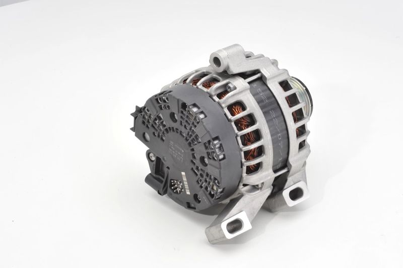 BOSCH 0125811020 Alternator