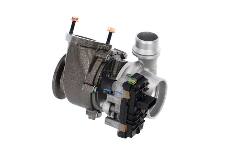REMANTE 003-002-004415R Charger, charging (supercharged/turbocharged)