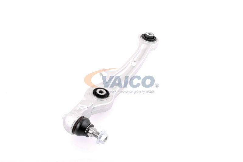 VAICO V10-0626 Control/Trailing Arm, wheel suspension