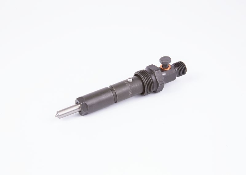 BOSCH F000439005 Nozzle and Holder Assembly