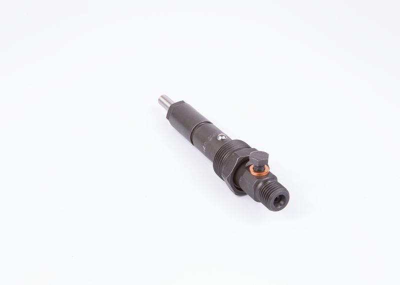 BOSCH F000439005 Nozzle and Holder Assembly
