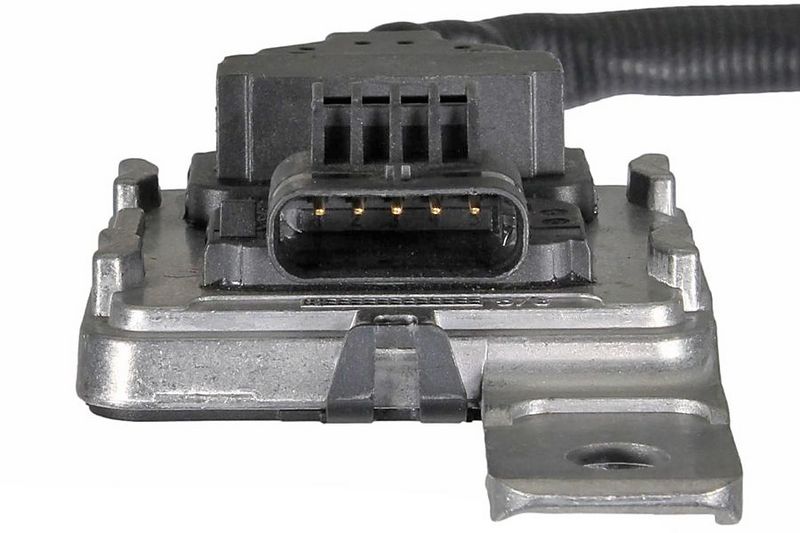 Prekė atitinka OEM kodą: 059 907 807 L