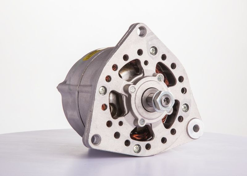 BOSCH 9120080181 Alternator