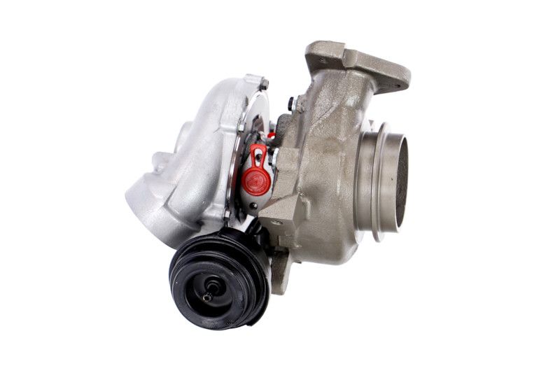REMANTE 003-001-000137R Charger, charging (supercharged/turbocharged)