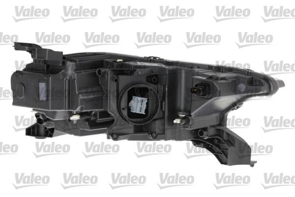 HEADLAMPS_450974_02.JPG