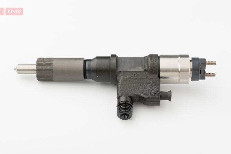 New Denso Diesel Fuel Injector DCRI106360 095000-8930