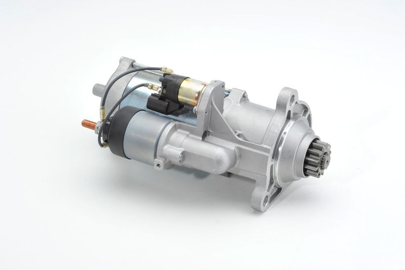 Startér 0 001 241 021