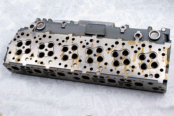 Product Image - Cilinderkop - HL0122 - ET ENGINETEAM