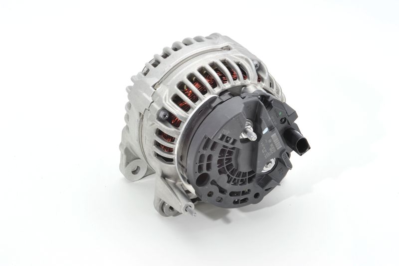 BOSCH 0124615067 Alternator
