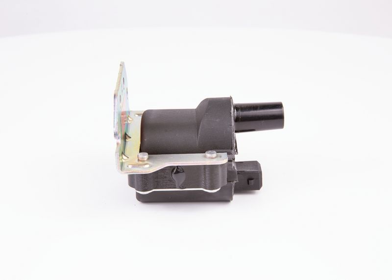 BOSCH F 000 ZS0 105 Ignition Coil