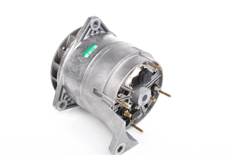 BOSCH 0120689588 Alternator