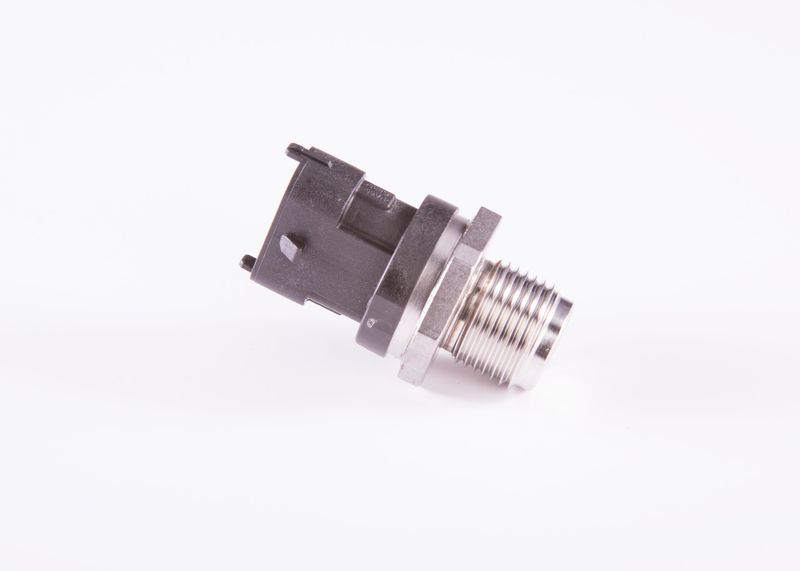 BOSCH 0281006165 Sensor, fuel pressure