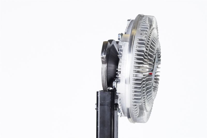 NISSENS 86153 Clutch, Radiator Fan