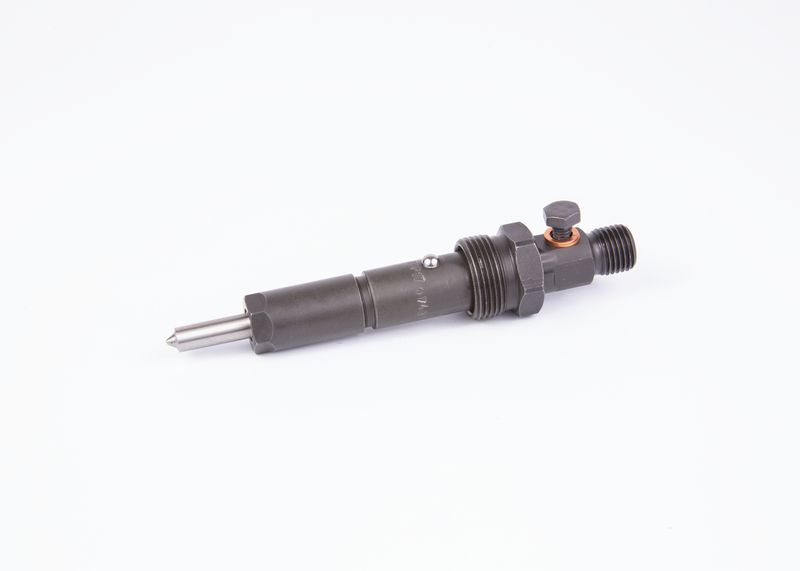 BOSCH F000439005 Nozzle and Holder Assembly