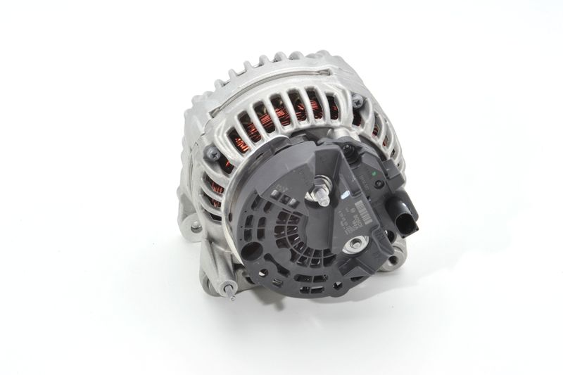 BOSCH 0124615067 Alternator