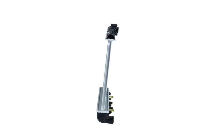 NRF 53095 Variklio aušinimo radiatorius