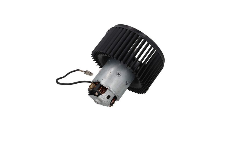 Salongipuhur, KAMOKA 7790236