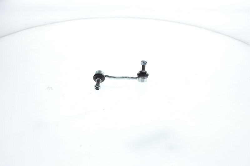 Prekės atitinka OEM kodą: A 906 320 18 89
