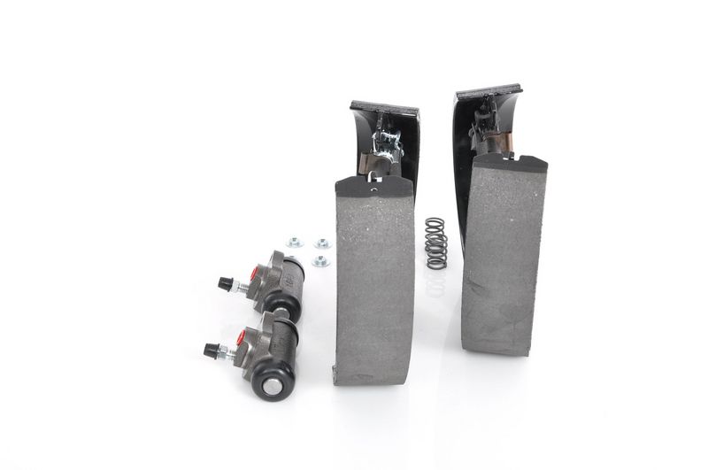 BOSCH 0 204 114 582 Brake Shoe Set