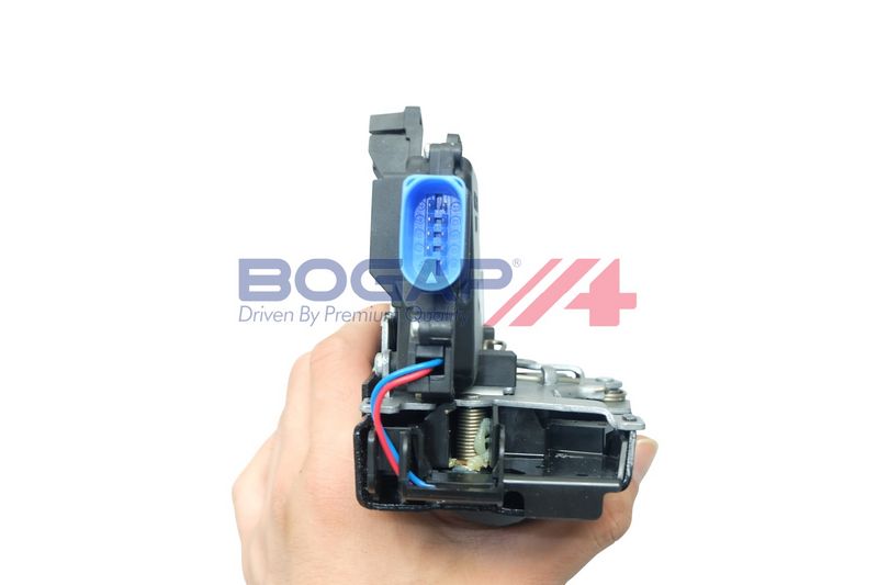 This part match OEM code: 3D1837015