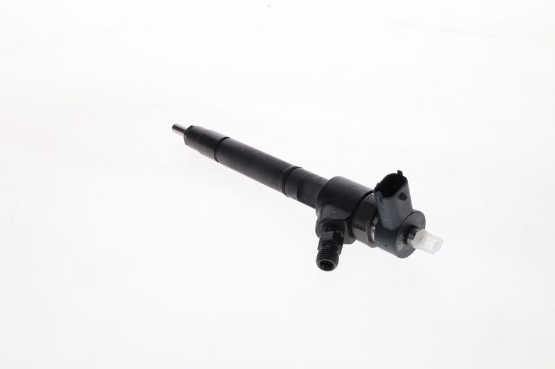 Injector 0 445 110 706 BOSCH