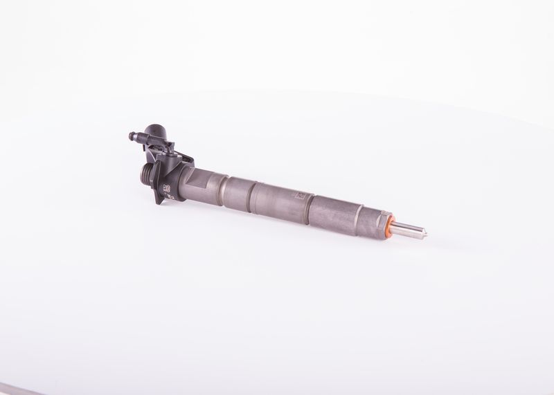 BOSCH 0 445 115 045 Injector Nozzle