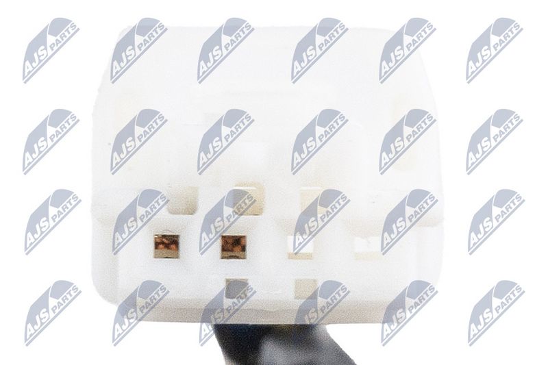 Lüliti, tagaluuk, NTY EZC-NS-067