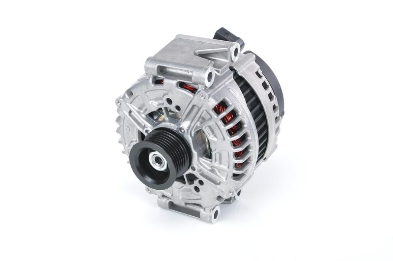 BOSCH 0121813106 Alternator