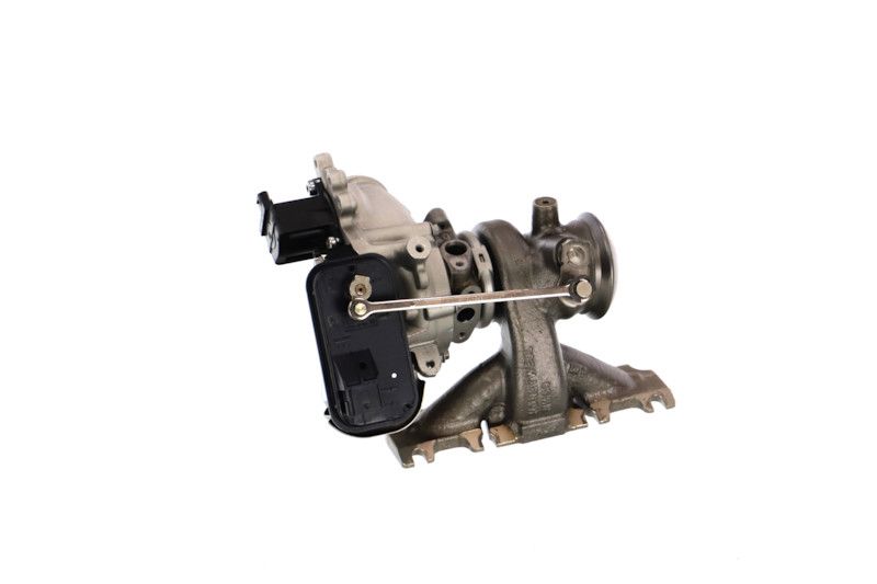 REMANTE 003-002-004557R Charger, charging (supercharged/turbocharged)
