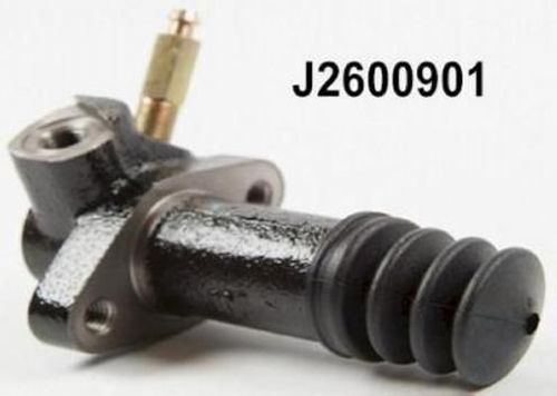 NIP_J2600901_WM_01.JPG