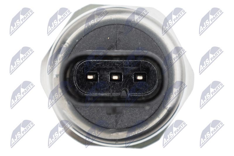 OEM код товара: BU5A-9F972-CA