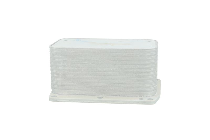 NRF 31334 Variklio alyvos aušintuvas