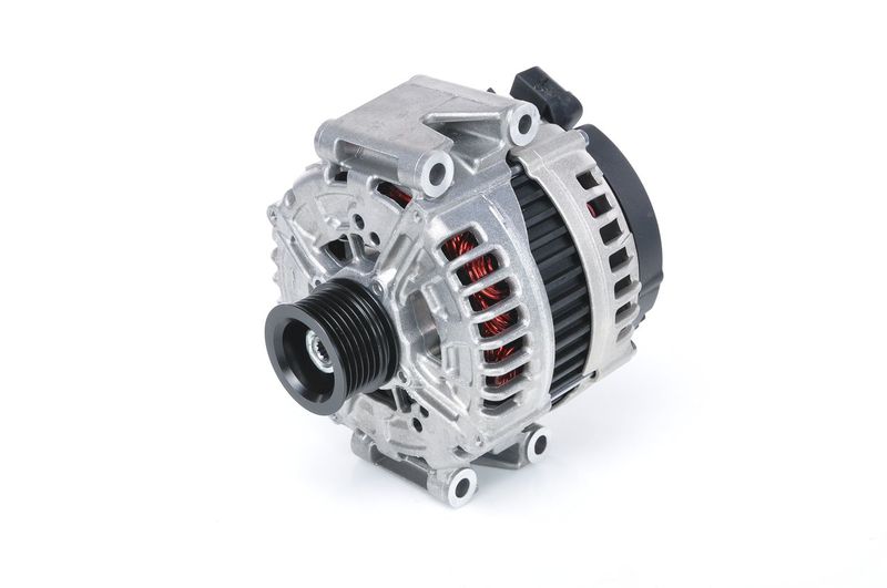 BOSCH 0121813106 Alternator