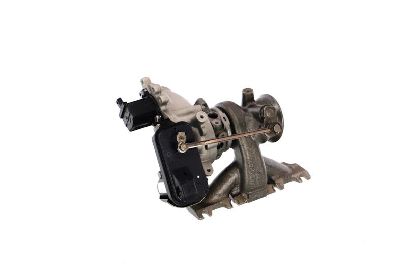 REMANTE 003-002-004557R Charger, charging (supercharged/turbocharged)